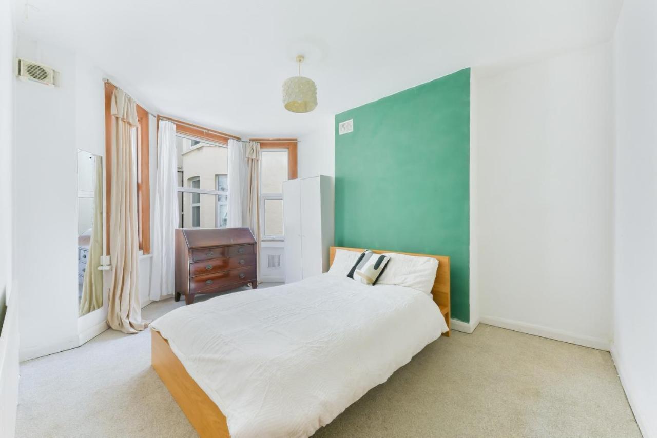 Cozy 1-Bed Apartment In Brixton Лондон Екстер'єр фото